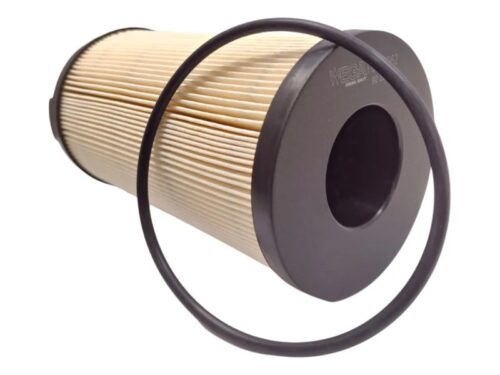O filtro de combustível diesel FCD4000 da WEGA é essencial para manter o sistema de alimentação do seu veículo funcionando de forma eficiente. Projetado para reter impurezas e contaminantes presentes no combustível diesel, este filtro ajuda a proteger o motor, garantindo um desempenho adequado e prolongando a vida útil dos componentes.