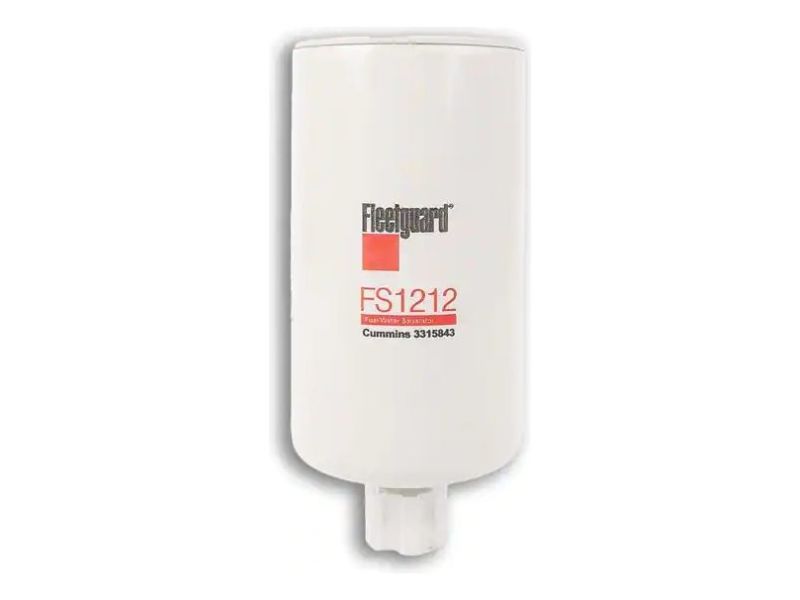 Garanta a máxima performance do seu motor com o Filtro Separador de Combustível FS1212 da FLEET GUARD. Projetado para filtrar impurezas e separar água do combustível, este filtro é essencial para manter o sistema de injeção do seu veículo protegido e funcionando de forma eficiente. Com alta capacidade de retenção de sujeira, ele prolonga a vida útil dos bicos injetores e da bomba de combustível, evitando danos e garantindo um desempenho otimizado. Além disso, o FS1212 é fácil de instalar e substituir, sendo uma opção prática para a manutenção preventiva do seu veículo.